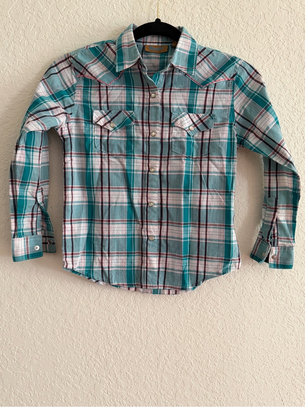 Wrangler Pearl Snap Long Sleeve Shirt. Youth Girls Size M. Teal, White, Pink